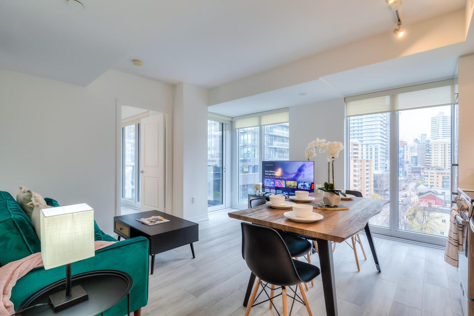Panorama Suites Downtown Торонто Екстер'єр фото
