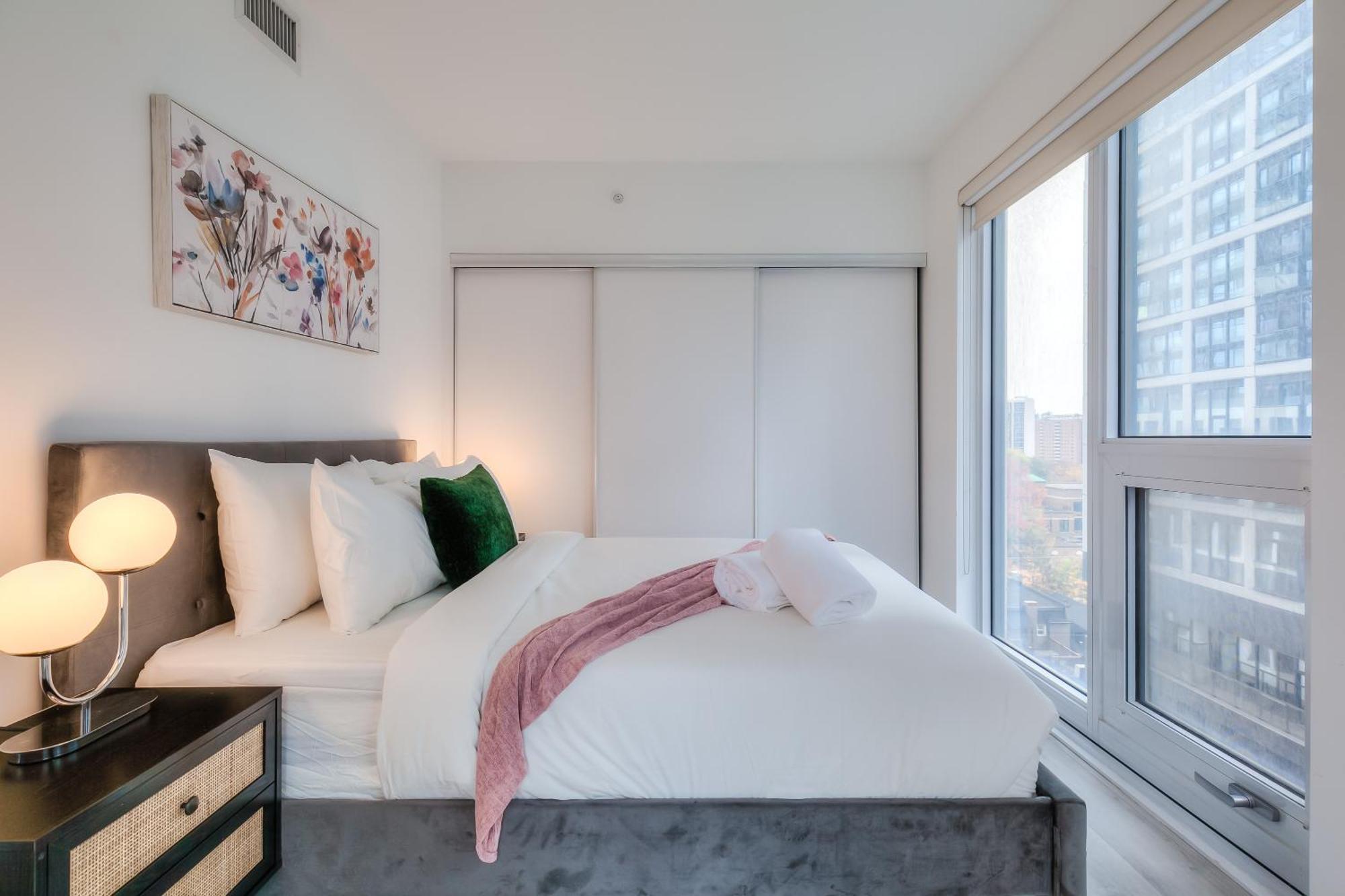Panorama Suites Downtown Торонто Екстер'єр фото