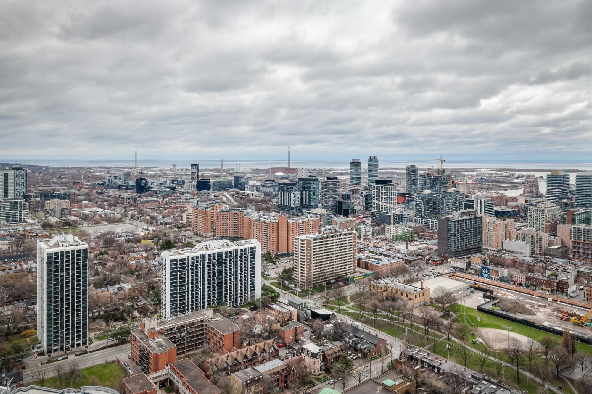 Panorama Suites Downtown Торонто Екстер'єр фото