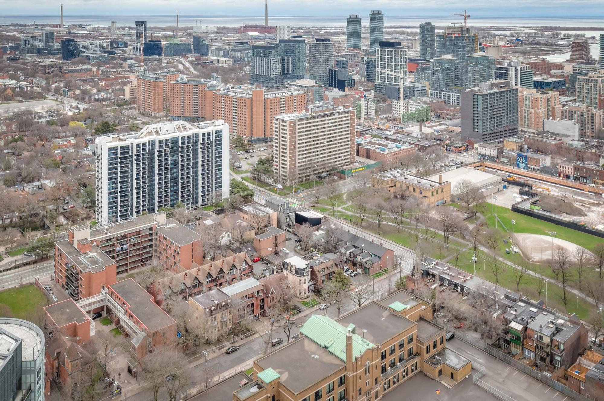 Panorama Suites Downtown Торонто Екстер'єр фото